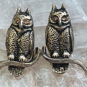 Vintage 50’s Signed JOLLE rhinestone gold tone OWL earring/ 50’s clip-on owls